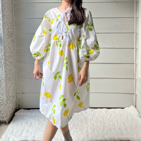 Christian Dior | Handmade Vintage Christian Dior Yellow Roses Dress SKU 07066 - Picture 2 of 15